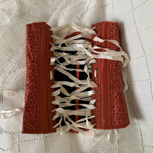 TT Corset (Pumpkin) size 22” (small) - Picture 8 of 16